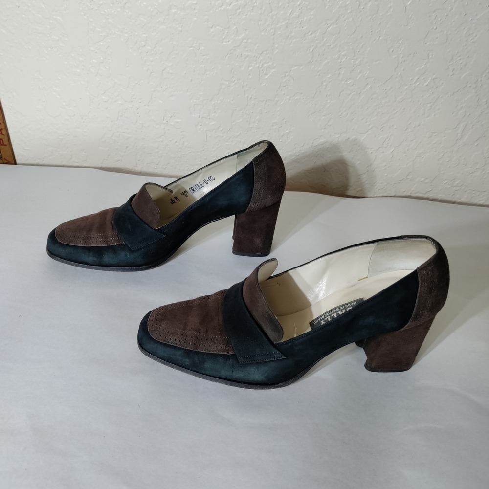 Bally Bellezza Oriole-U-05 Suede Heeled Loafers Green Brown Perforated Pumps 6M